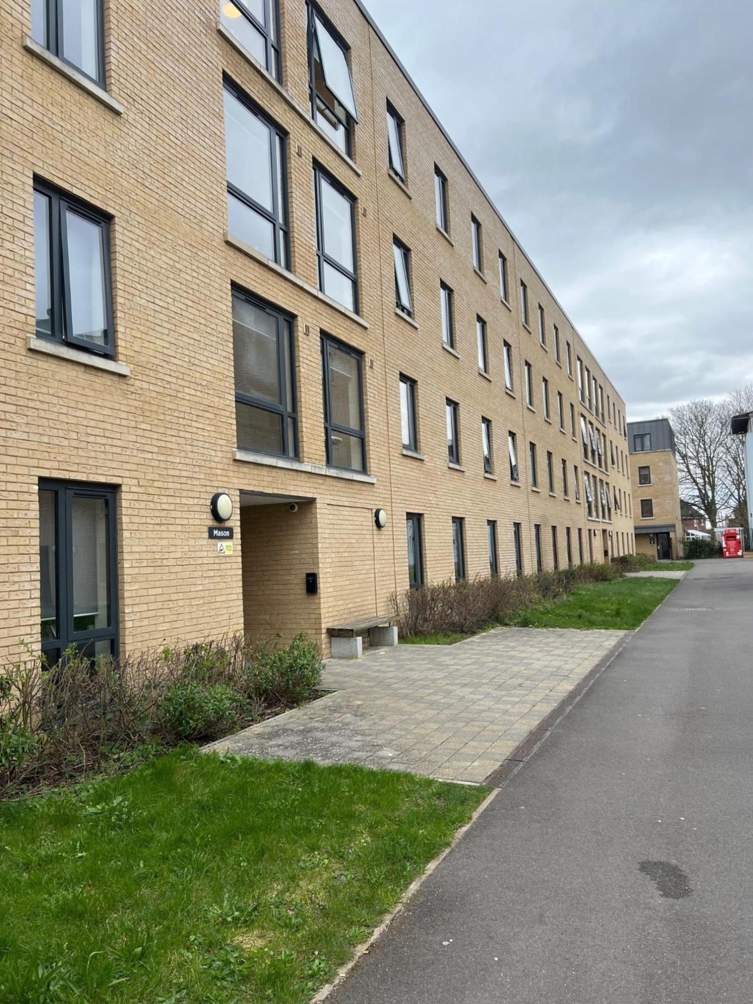 Pittville Student Village In Cheltenham Челтенхам Экстерьер фото